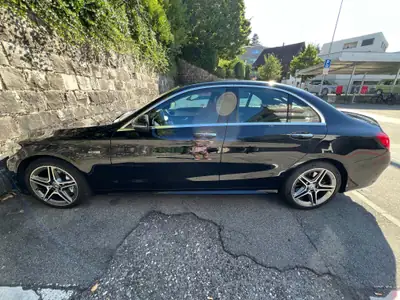Mercedes-Benz C 43 AMG 4Matic — Berline sportive 400 ch, entretien premium inclus — côté
