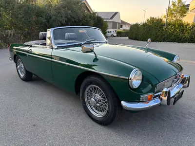 MG MGB 1972 — Cabriolet anglais de légende, état concours, révision complète 2025 — Miniature 7