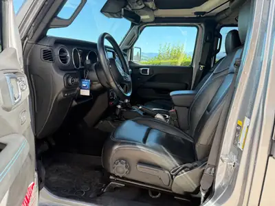 Jeep Wrangler Rubicon 4xe — SUV hybride rechargeable, première main, sans accident — détail