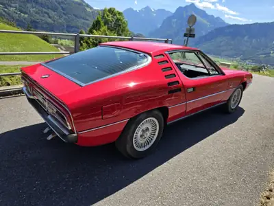 Alfa Romeo Montreal 1972 — Icône italienne, véhicule vétéran authentique — Armaturenbrett