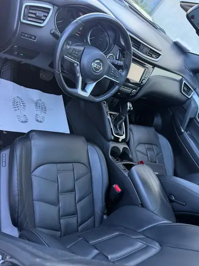 Nissan Qashqai 1.2 DIG-T Tekna — SUV compact dynamique, transmission CVT fluide — Miniatura 7