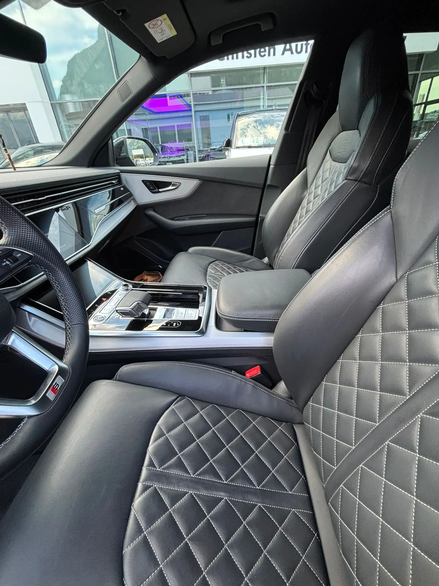 Audi Q8 2024 occasion Schattdorf — 4