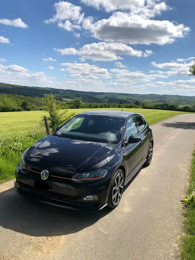 VW Polo 2.0 TSI GTI DSG — Sportive compacte, 200 ch et boîte auto — côté