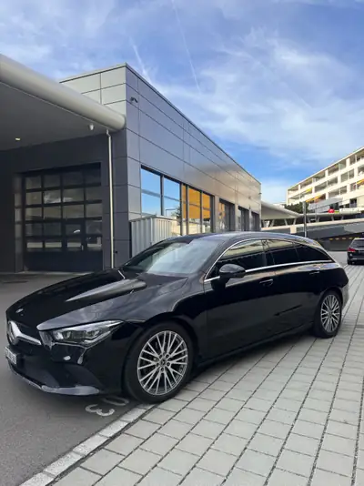 Mercedes-Benz CLA 200 Shooting Brake — Élégance et praticité, essence automatique — arrière