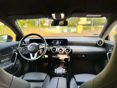 Mercedes-Benz CLA 200 Shooting Brake — Élégance et praticité, essence automatique — Miniature 11