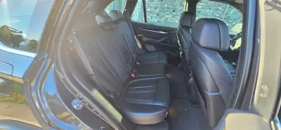 BMW X5 xDrive40d — 7 places, 313 ch diesel, équipement premium complet — Miniatura 11