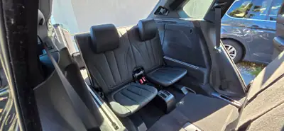 BMW X5 xDrive40d — 7 places, 313 ch diesel, équipement premium complet — Miniatura 14
