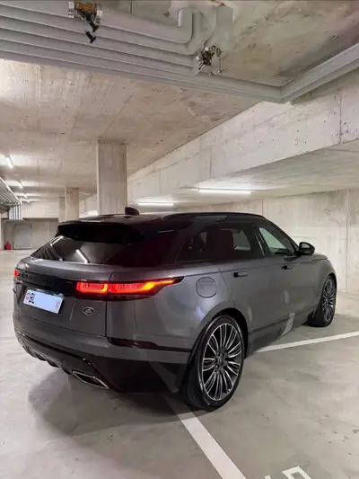 Land Rover Range Rover Velar 3.0 D 300 — Diesel puissant, design premium, 169 000 km — vista posteriore