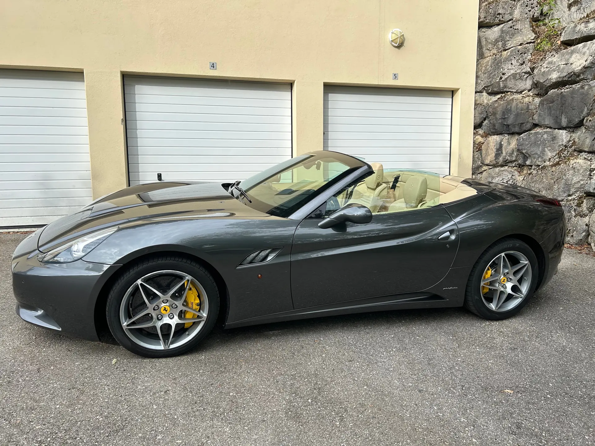 Ferrari California 2012 occasion Glion — 3