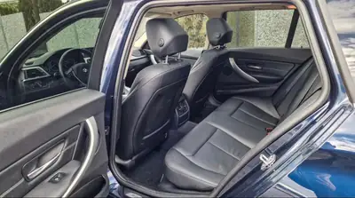 BMW 320d Touring — Diesel efficace, très bien équipée, sans sinistre — Miniature 8