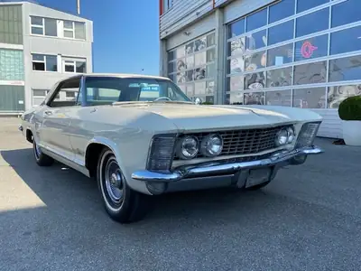 Buick Riviera 1963 — Coupé Américain Légendaire, Très Faible Kilométrage — tableau de bord