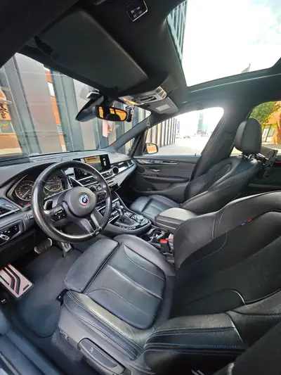 BMW 220 Gran Tourer xDrive M-Sport — Monospace 7 places, diesel performant, sans sinistre — Miniatur 9