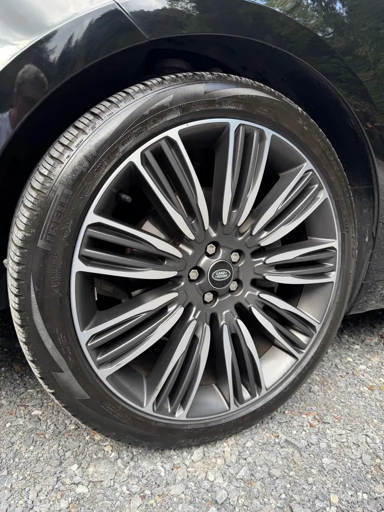 Land Rover Range Rover Velar 2023 occasion Obernau — 4
