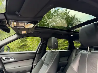 Range Rover Velar 2.0 T R-Dynamic SE — SUV premium British, entretien récent, kilométrage modéré — Miniature 8