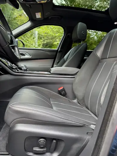 Range Rover Velar 2.0 T R-Dynamic SE — SUV premium British, entretien récent, kilométrage modéré — Miniature 7