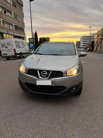 Nissan Qashqai 1.6 Visia — SUV compact fiable, entretien maîtrisé, sans accident — Außenansicht