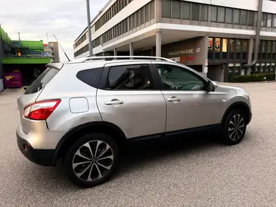 Nissan Qashqai 1.6 Visia — SUV compact fiable, entretien maîtrisé, sans accident — Innenraum