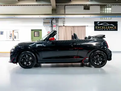 MINI Cabrio Cooper C — Cabriolet JCW sportif, Pack XL, très faible kilométrage — fianco