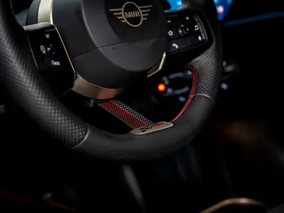 MINI Cabrio Cooper C — Cabriolet JCW sportif, Pack XL, très faible kilométrage — Miniatura 17
