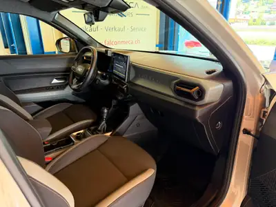 Dacia Duster TCe 130 48V Extreme 4x4 — SUV robuste hybride léger, 89'000 km — Miniature 17