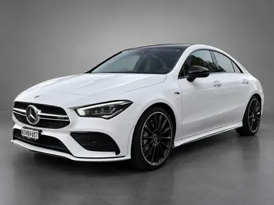 Mercedes-Benz CLA 35 AMG 4matic — Élégance sportive et traction intégrale — vista esterna