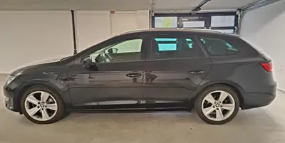 SEAT Leon 1.4 TSI 125 FR — Monospace polyvalent, toit panoramique, freins neufs — côté