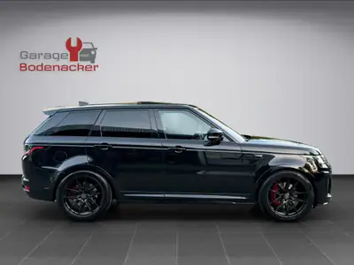 Range Rover Sport SVR 5.0 V8 — 575 ch de puissance brute, finition premium — dettaglio