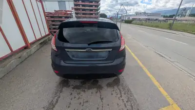 Ford Fiesta 1.0 EcoBoost 100 Trend — Citadine économe et fiable de 2013 — côté