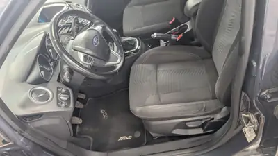 Ford Fiesta 1.0 EcoBoost 100 Trend — Citadine économe et fiable de 2013 — tableau de bord