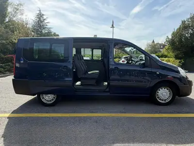 Citroën Jumpy 2.0 HDi L2H1 — Utilitaire spacieux 8 places, économique et fiable — Miniatur 8