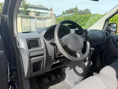 Citroën Jumpy 2.0 HDi L2H1 — Utilitaire spacieux 8 places, économique et fiable — Miniatur 11