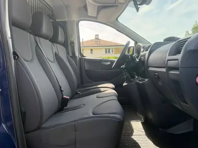 Citroën Jumpy 2.0 HDi L2H1 — Utilitaire spacieux 8 places, économique et fiable — Miniatur 17