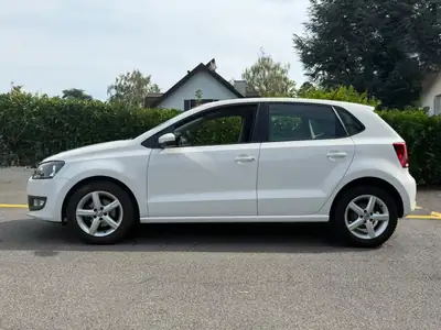 Volkswagen Polo 1.2 6V Trendline — Citadine fiable, entretien suivi, 64000 km — vista posteriore