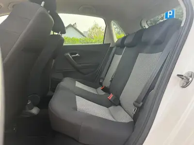Volkswagen Polo 1.2 6V Trendline — Citadine fiable, entretien suivi, 64000 km — Miniatura 18