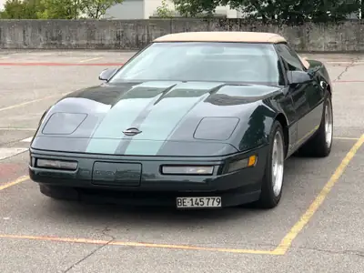 Chevrolet Corvette 5.7 1992 — Cabriolet américain mythique, moteur V8 puissant — Thumbnail 7