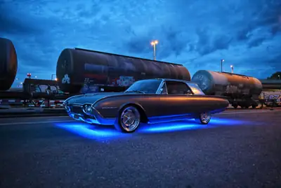 Ford Thunderbird 1962 — Légende américaine, 303 ch, kilométrage exceptionnel — Miniature 8