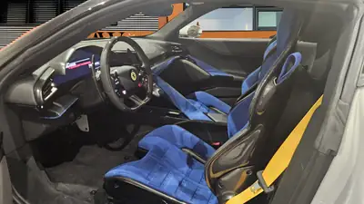 Ferrari 849 Testarossa — Hypercar hybride rechargeable, 1050 ch et ultra-rare — Miniatur 7
