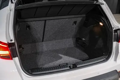 SEAT Arona 1.0 TSI Eco Style DSG — Citadin polyvalent, quasi-neuf, garantie constructeur — Miniatur 24