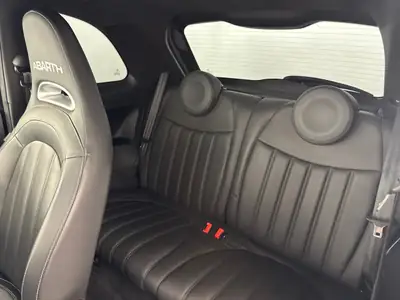 Fiat 595 Abarth 1.4 16V — Citadine sportive explosive, 64'200 km seulement — détail