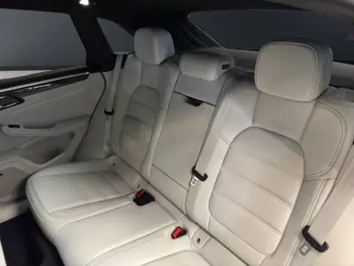 Porsche Macan GTS PDK 2024 — SUV sportif haute performance, kilométrage quasi neuf — Miniature 16