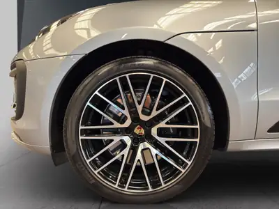 Porsche Macan GTS PDK 2024 — SUV sportif haute performance, kilométrage quasi neuf — Miniature 20