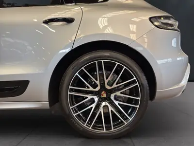 Porsche Macan GTS PDK 2024 — SUV sportif haute performance, kilométrage quasi neuf — Miniature 22