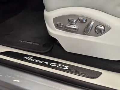 Porsche Macan GTS PDK 2024 — SUV sportif haute performance, kilométrage quasi neuf — Miniature 28
