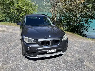 BMW X1 20d xDrive — SUV compact diesel robuste, 203 000 km, sans sinistre — fianco