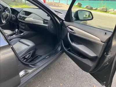 BMW X1 20d xDrive — SUV compact diesel robuste, 203 000 km, sans sinistre — cruscotto