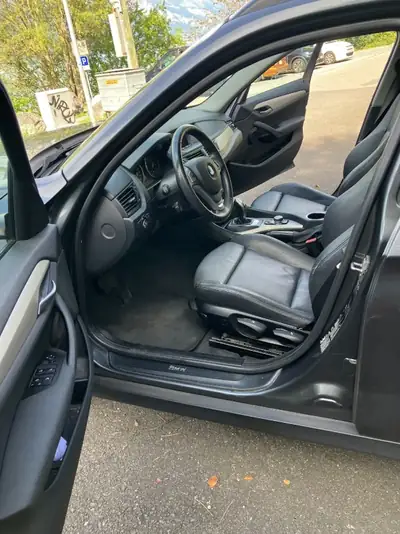 BMW X1 20d xDrive — SUV compact diesel robuste, 203 000 km, sans sinistre — Miniatura 10