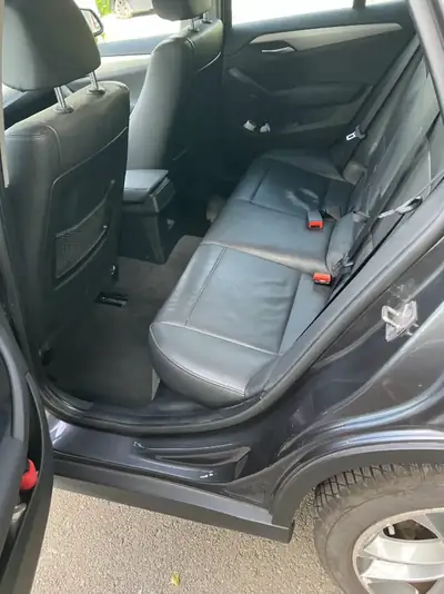 BMW X1 20d xDrive — SUV compact diesel robuste, 203 000 km, sans sinistre — Miniatura 13