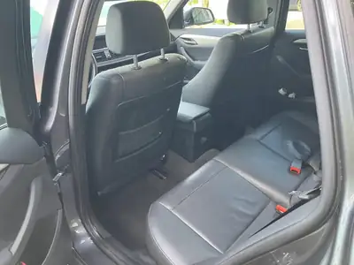 BMW X1 20d xDrive — SUV compact diesel robuste, 203 000 km, sans sinistre — Miniatura 14