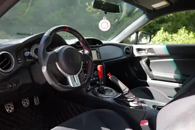 Toyota GT 86 2.0 D-4S Sport — Coupé sportif authentique, propulsion arrière, 200 ch — détail