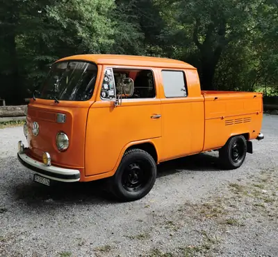 VW T2 Doka Pick-up 1979 — Légende automobile, authentique et rare — interni